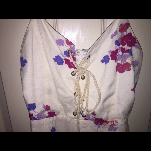 Minkpink floral playsuit romper small - Picture 5 of 8